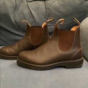 Blundstone 550 size 9.5 or 10